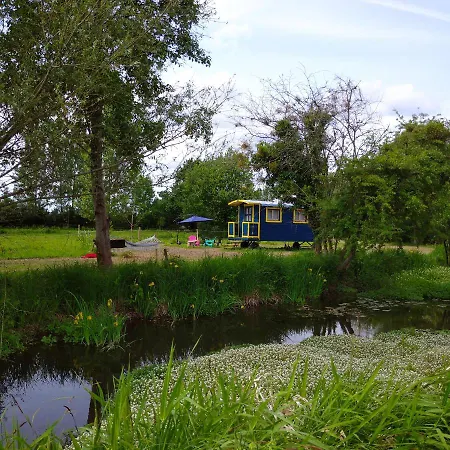 La Roulotte Du Moulin De Palet Holiday home