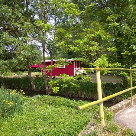 La Roulotte Du Moulin De Palet Tatil Evi *